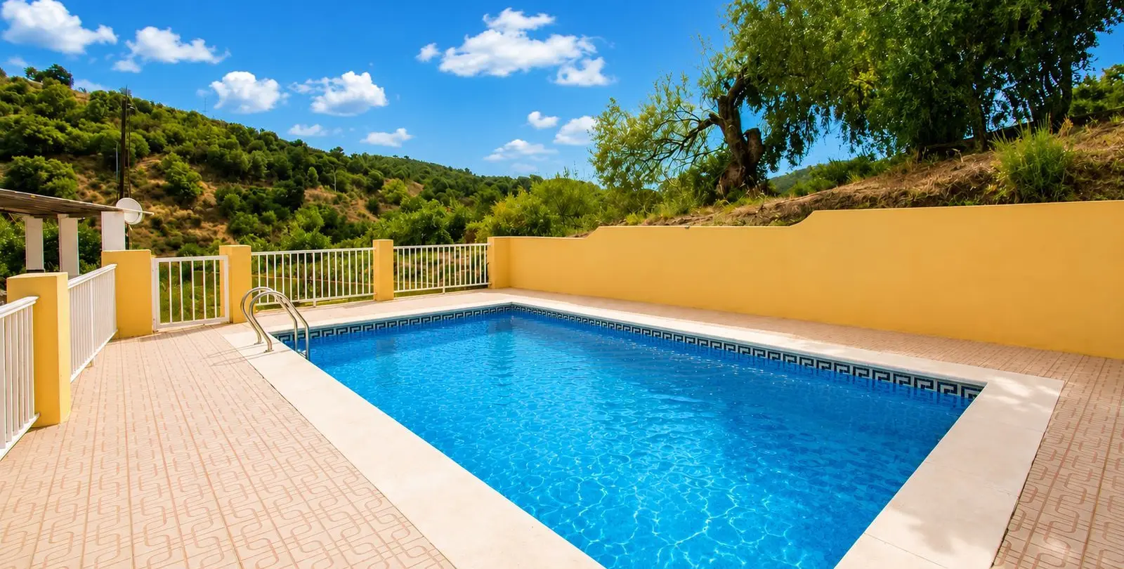 Продажа финки в Estepona 20