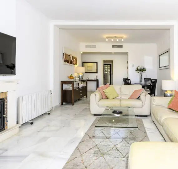 Sale of ground floor apartment in Hacienda del Sol