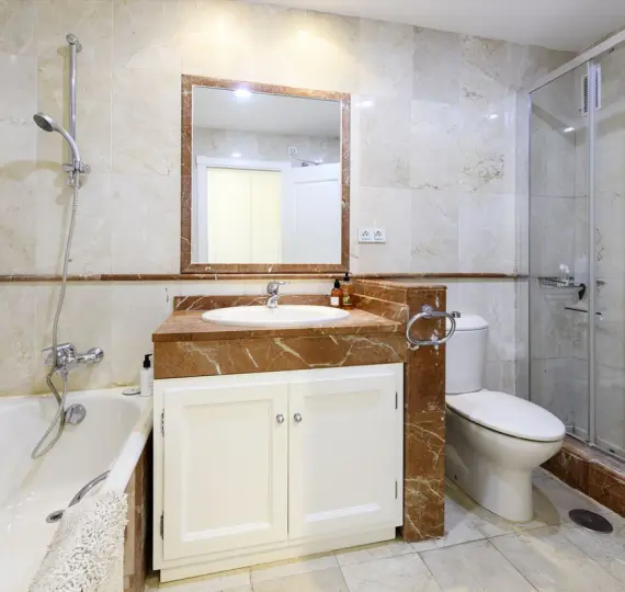 Sale of ground floor apartment in Hacienda del Sol