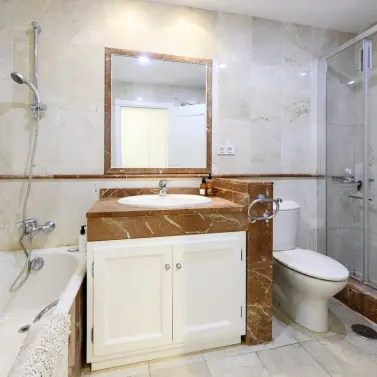 Sale of ground floor apartment in Hacienda del Sol