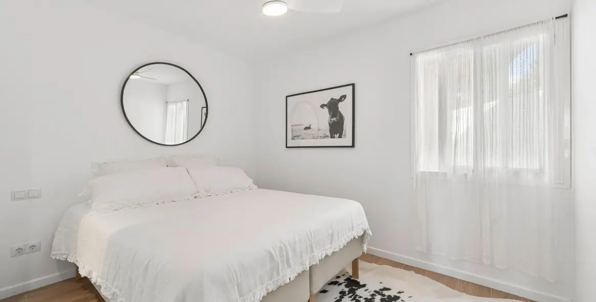 Sale of penthouse duplex in Nueva Andalucía 15