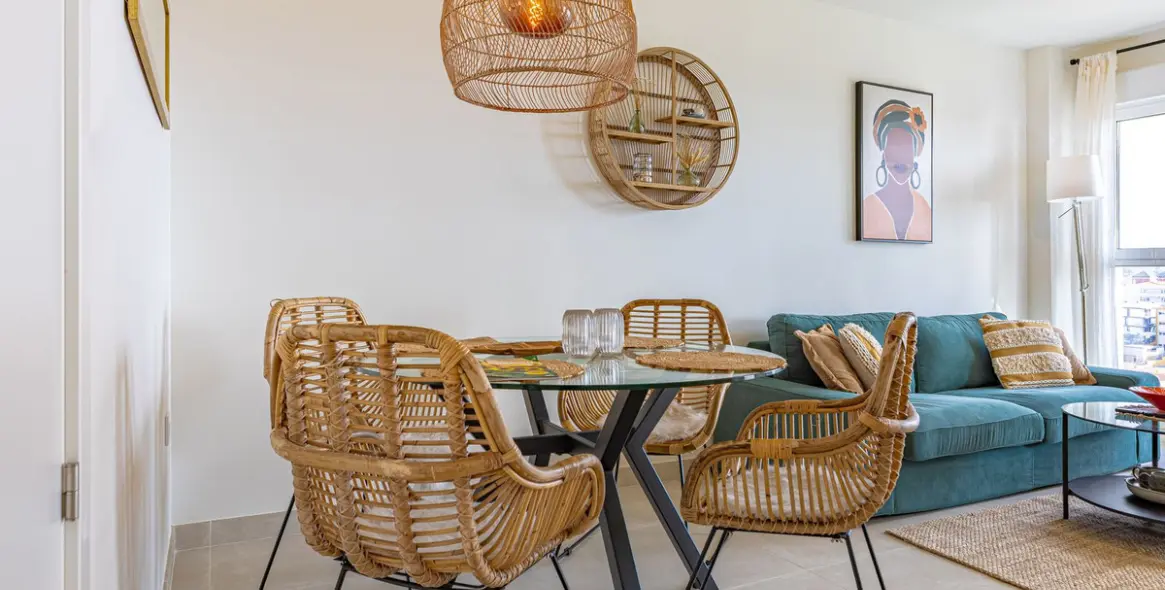 Sale of middle floor apartment in Estepona (district Estepona) 9