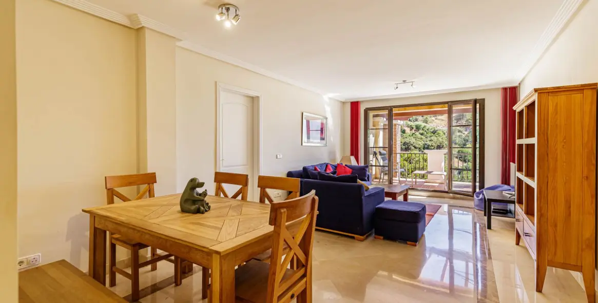 Sale of penthouse duplex in Los Arqueros 5