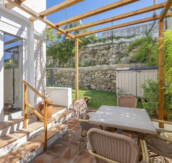 Продажа  отдельно стоящей виллы в Manilva