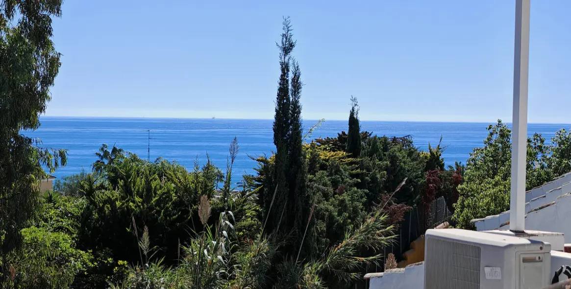 Sale of penthouse duplex in Costabella 2