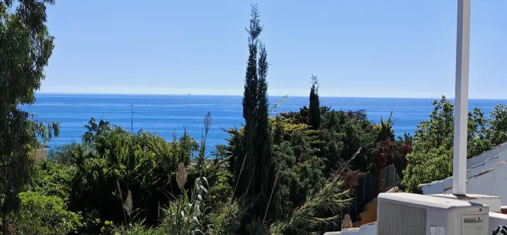 Sale of penthouse duplex in Costabella 1