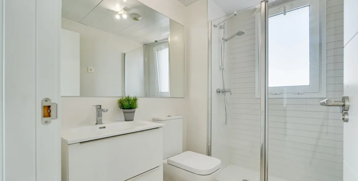 Sale of penthouse in Casares Playa 11