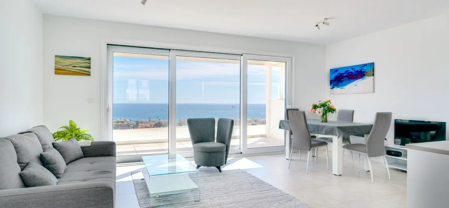 Sale of penthouse in Casares Playa 0