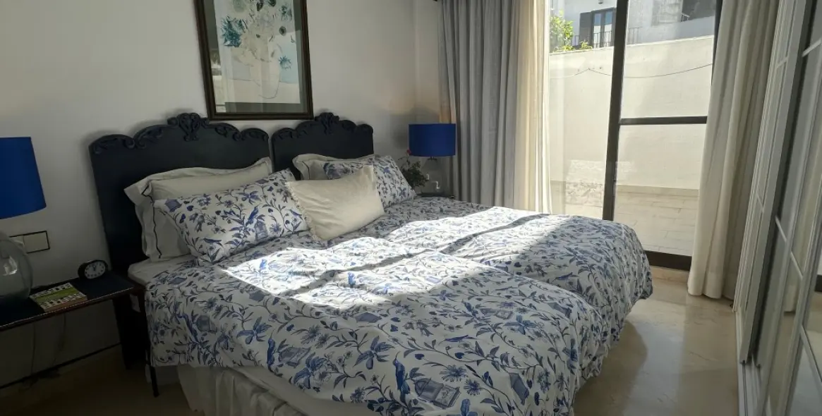 Sale of townhouse in Estepona 15