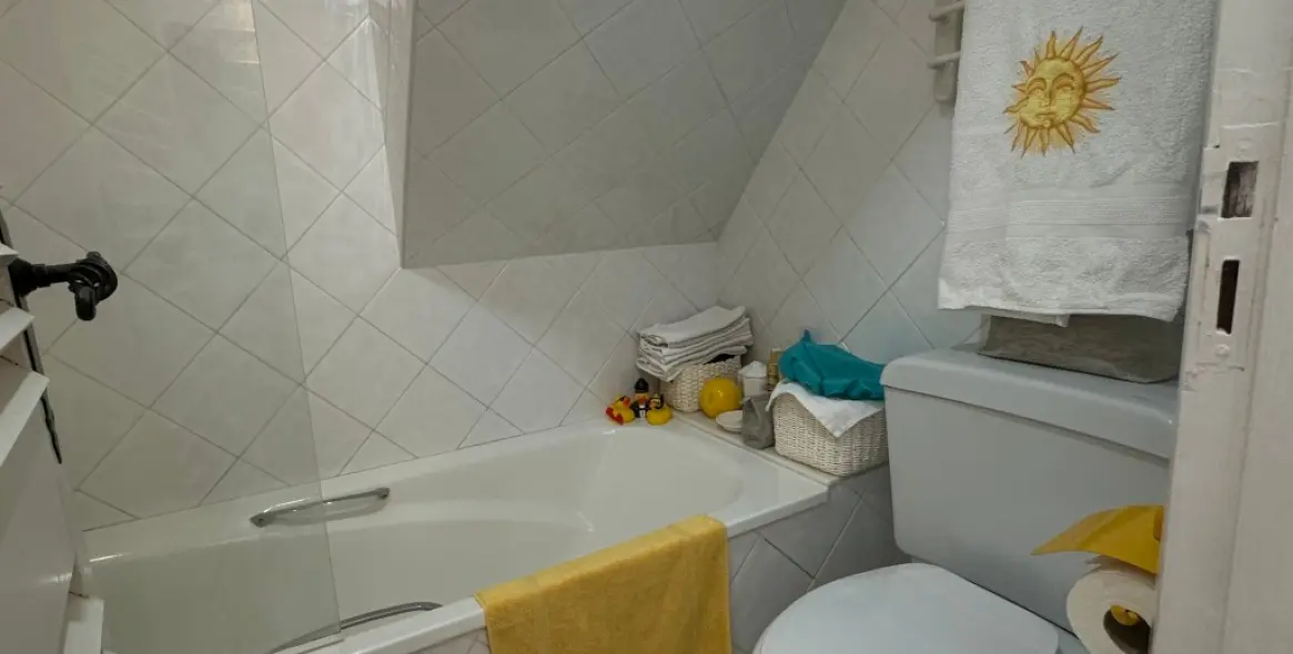 Sale of townhouse in Estepona 18