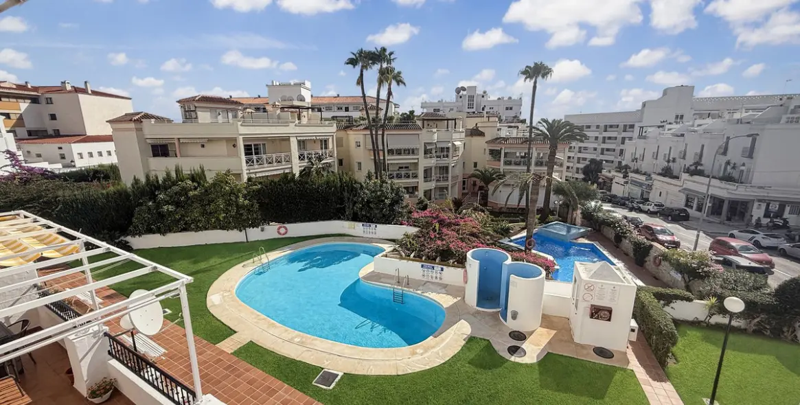 Venta de ático en Nerja 1