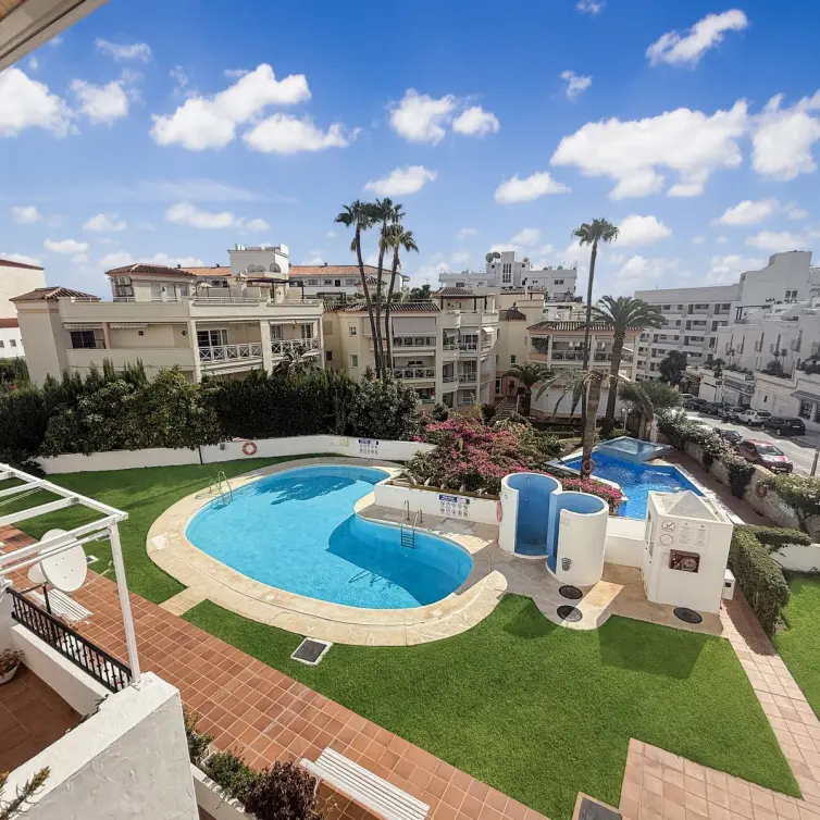 Sale of penthouse in Nerja