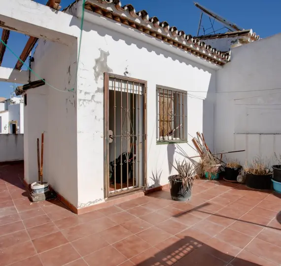 Sale of townhouse in Estepona