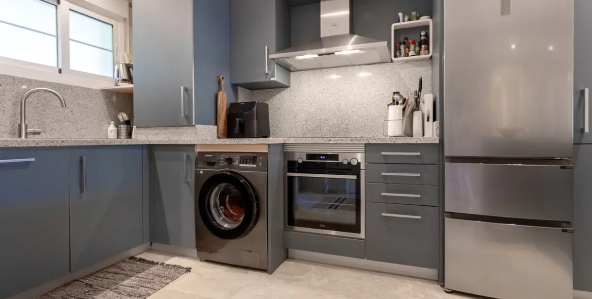 Sale of middle floor apartment in La Cala de Mijas 6