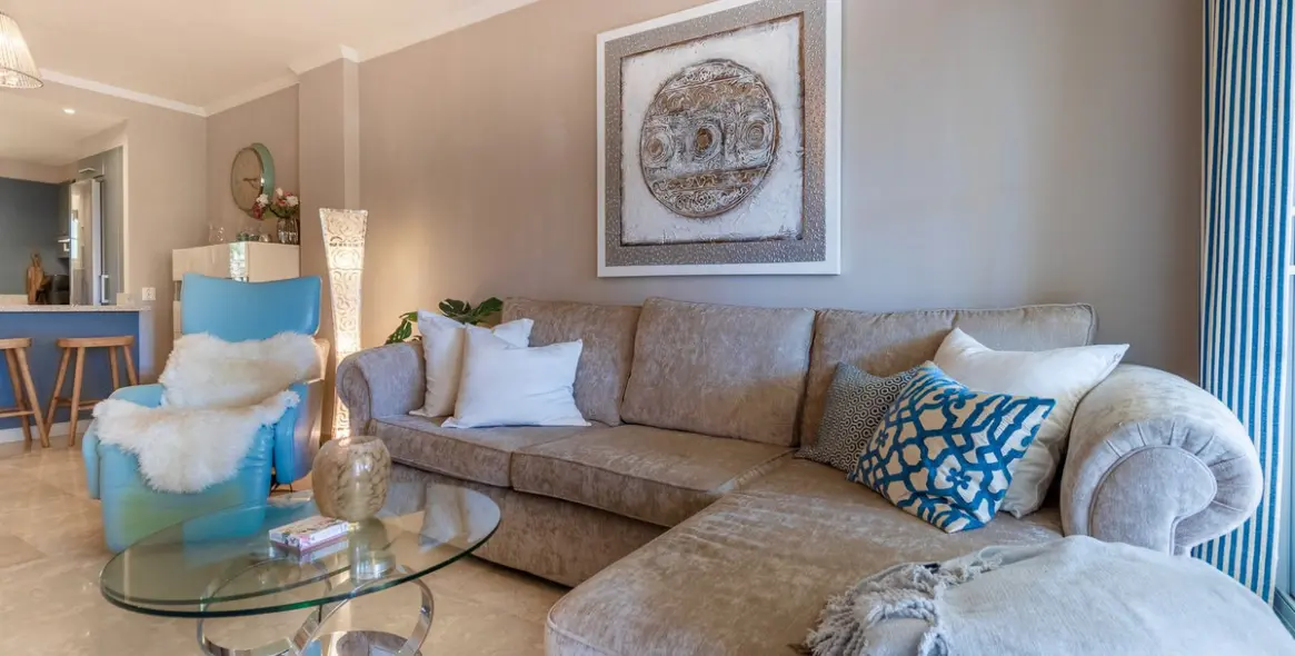 Sale of middle floor apartment in La Cala de Mijas 8