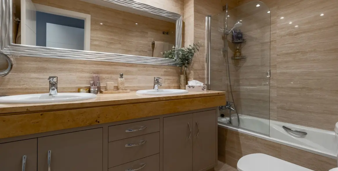 Sale of middle floor apartment in La Cala de Mijas 15