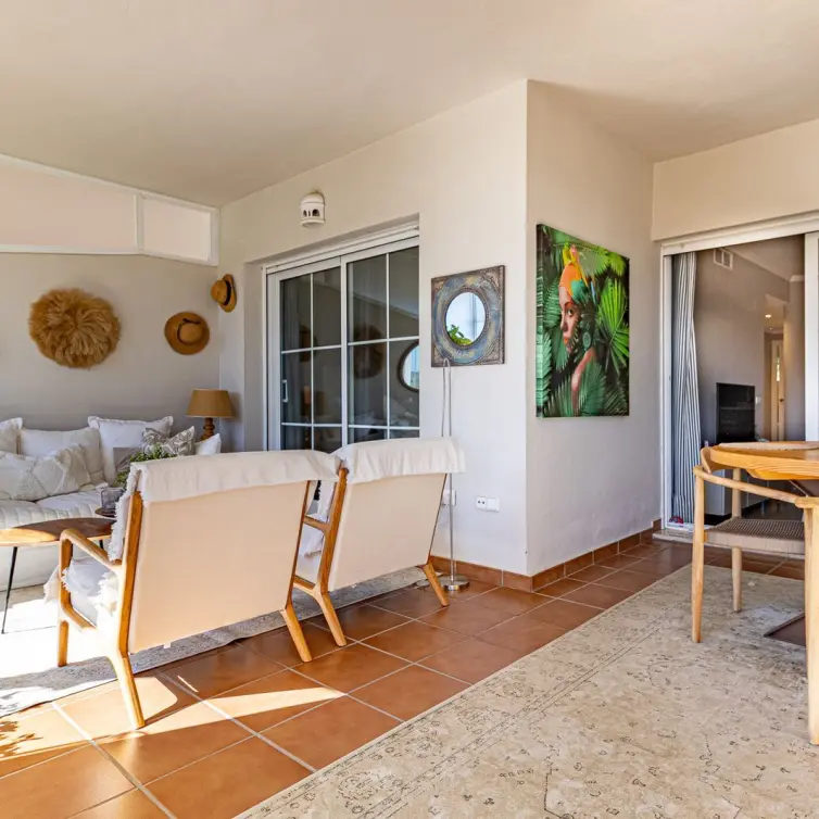 Продажа апартаментов на среднем этаже в La Cala de Mijas