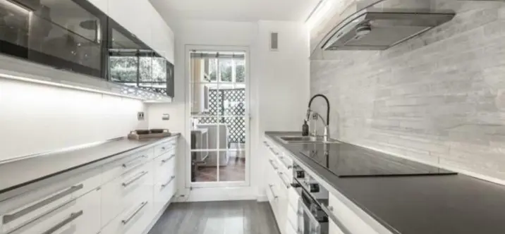 Продажа апартаментов на среднем этаже в Nueva Andalucía 4