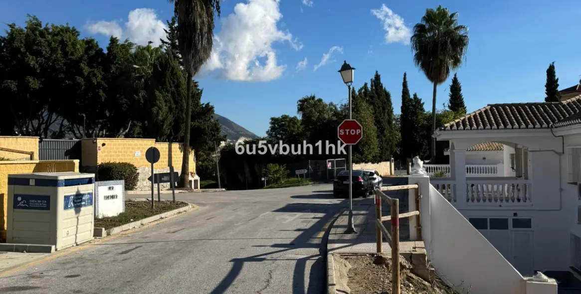 Продажа  жилого участка в Campo Mijas 10