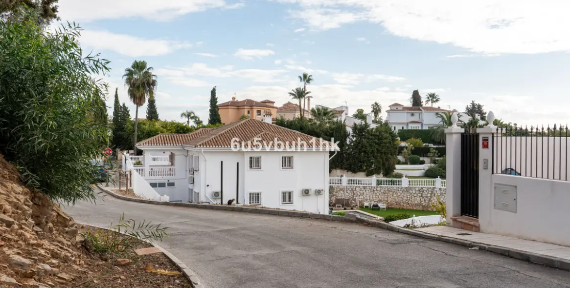 Продажа  жилого участка в Campo Mijas 17