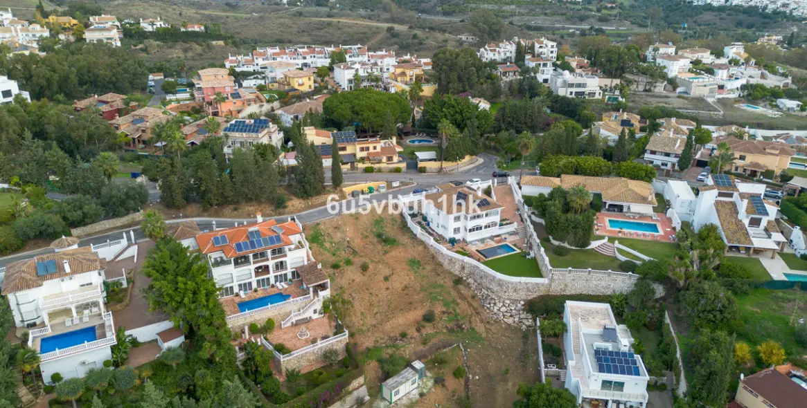 Продажа  жилого участка в Campo Mijas 18