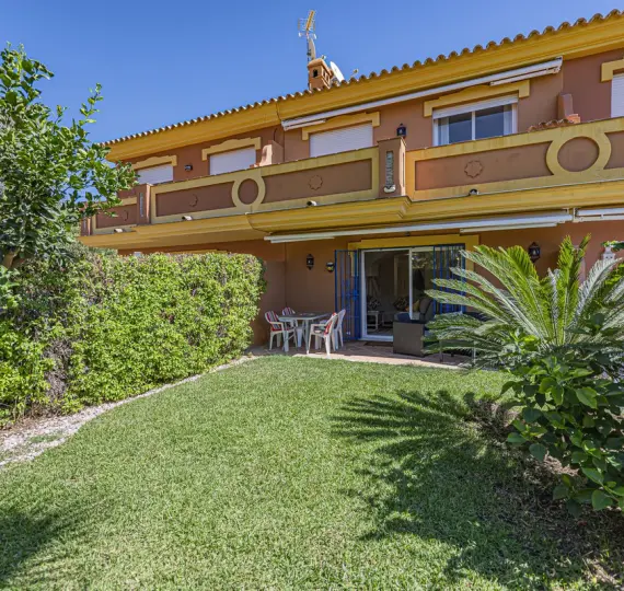 Sale of townhouse in Atalaya