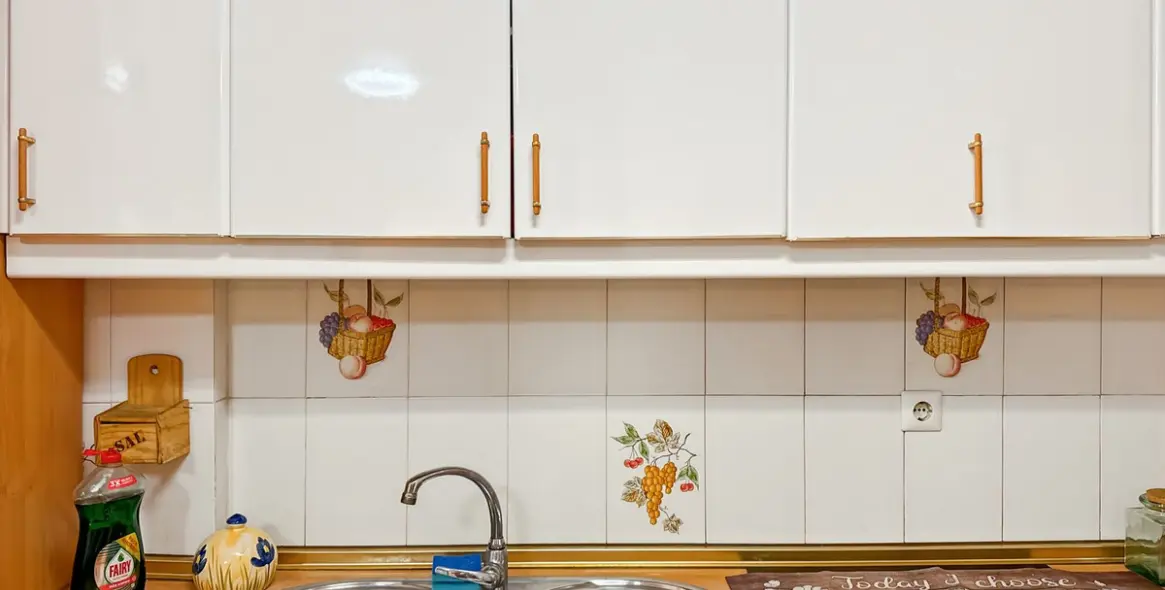 Sale of middle floor apartment in Perchel Sur 28