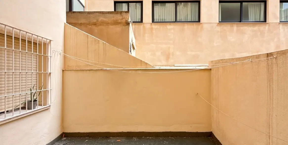 Sale of middle floor apartment in Perchel Sur 30