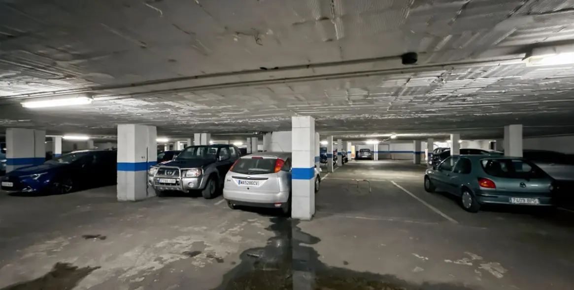 Sale of middle floor apartment in Perchel Sur 39