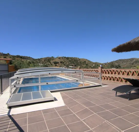 Sale of finca - cortijo in Monda