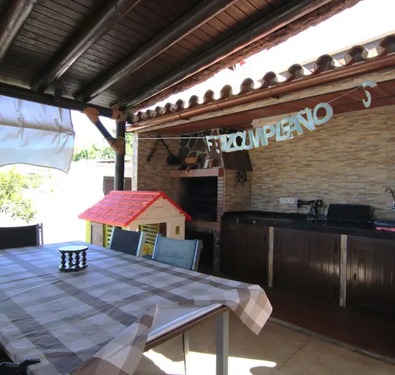 Sale of finca - cortijo in Monda