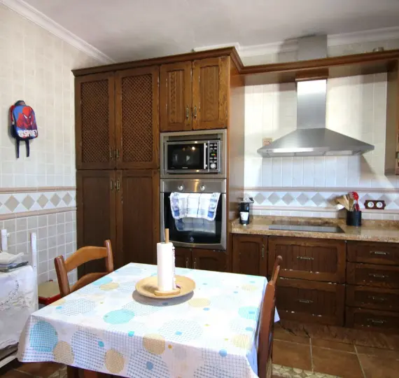 Sale of finca - cortijo in Monda