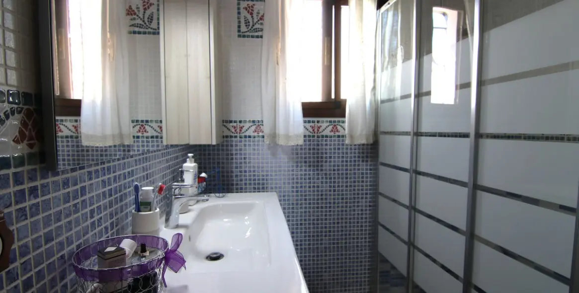 Sale of finca - cortijo in Monda 10