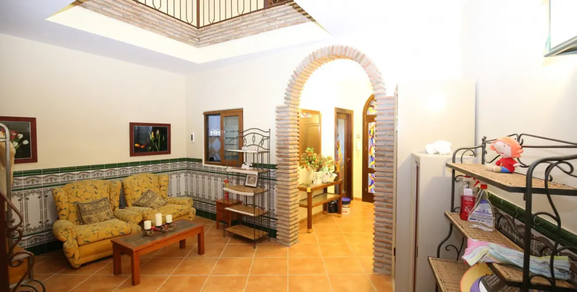 Venta de villa independiente en Benamargosa 4