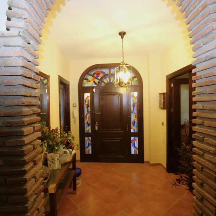 Sale of detached villa in Benamargosa
