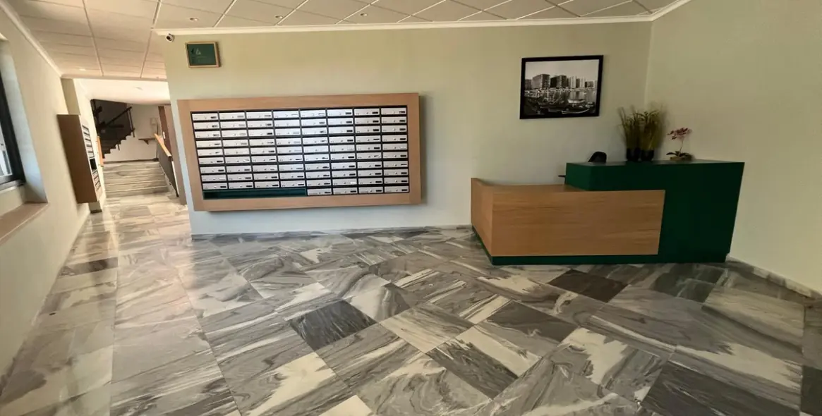 Продажа апартаментов на среднем этаже в Marbella 6