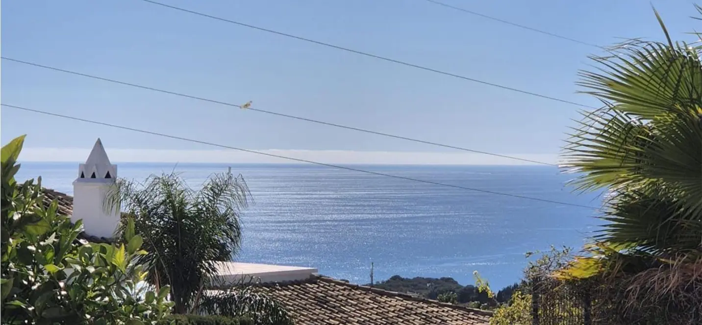 Sale of ground floor apartment in Benalmadena 0
