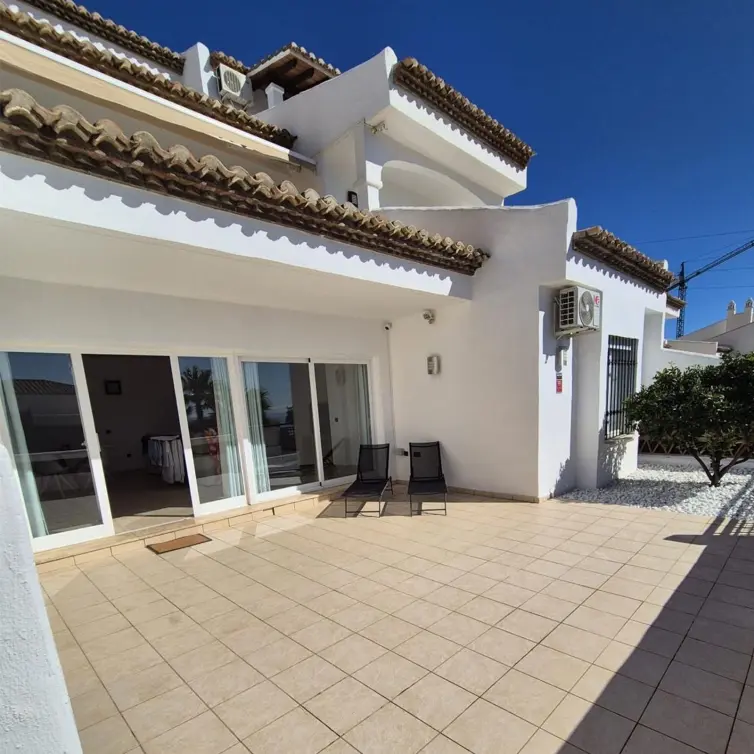 Sale of ground floor apartment in Benalmadena