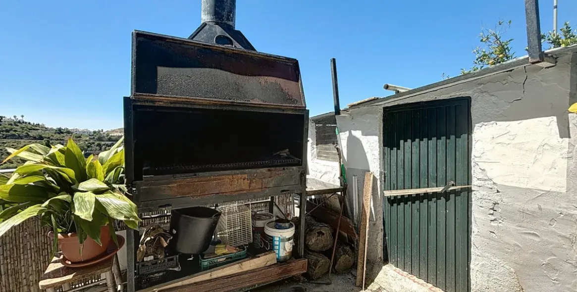 Sale of detached villa in Cómpeta 33