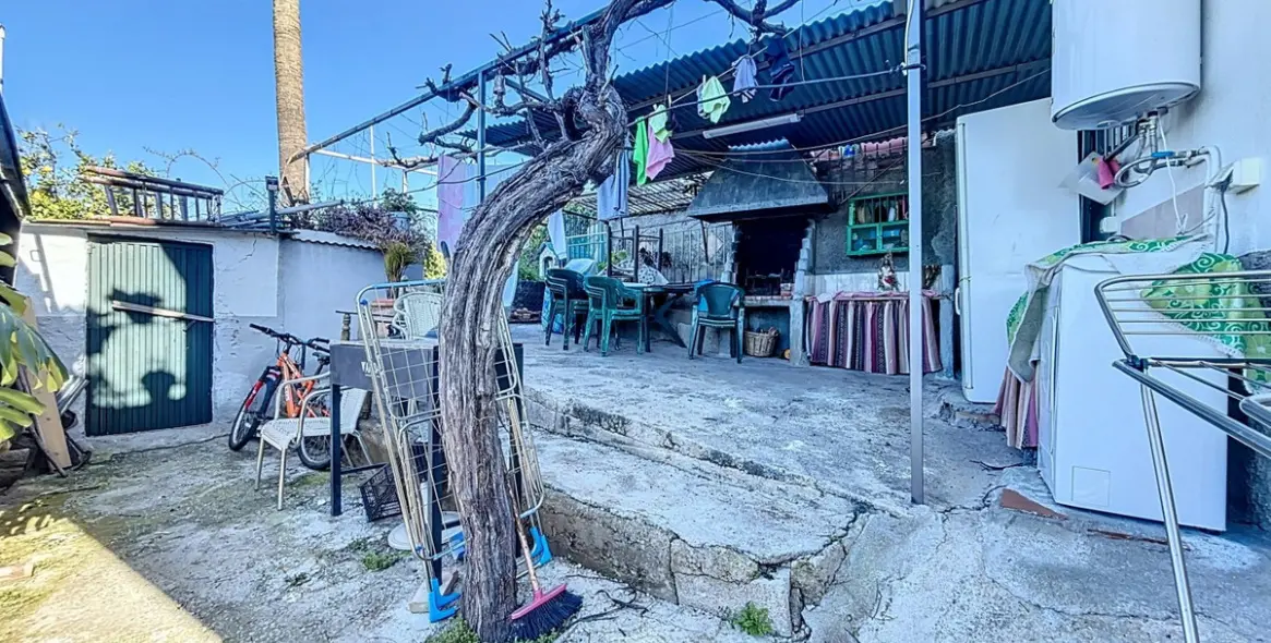 Sale of detached villa in Cómpeta 35