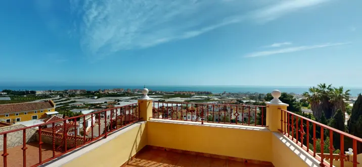 Sale of semi-detached house in Torrox 1