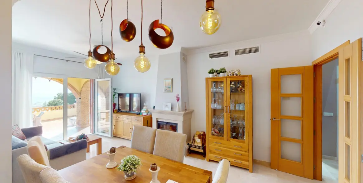 Sale of semi-detached house in Torrox 6