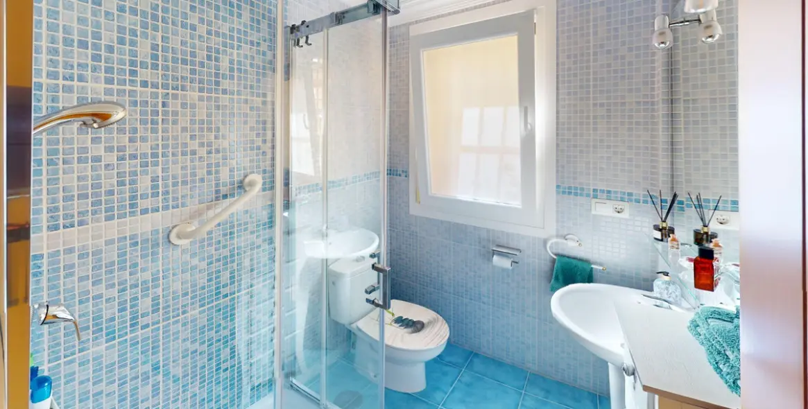 Sale of semi-detached house in Torrox 14