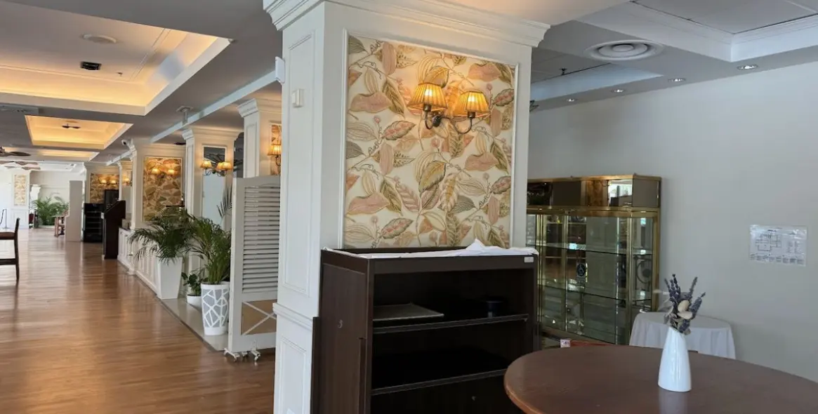 Краткосрочная аренда апартаментов на среднем этаже в The Golden Mile 34