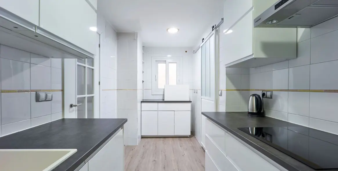 Продажа апартаментов на первом этаже в Manilva (район San Luis de Sabinillas) 8