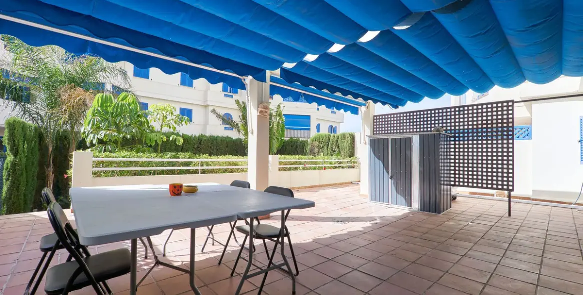 Sale of ground floor apartment in San Luis de Sabinillas 30