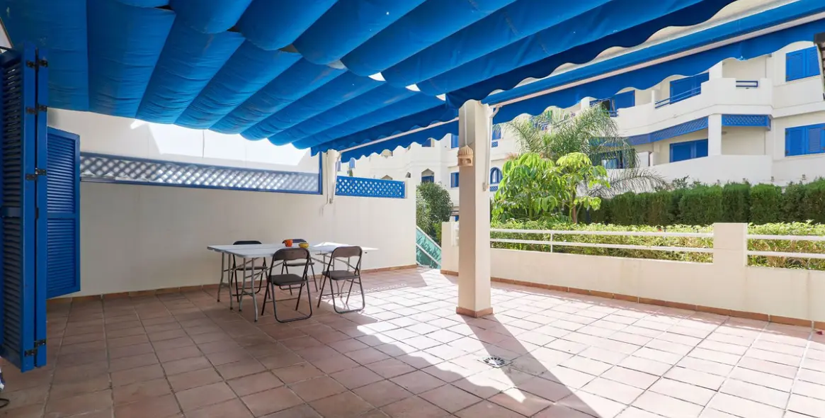Sale of ground floor apartment in San Luis de Sabinillas 31