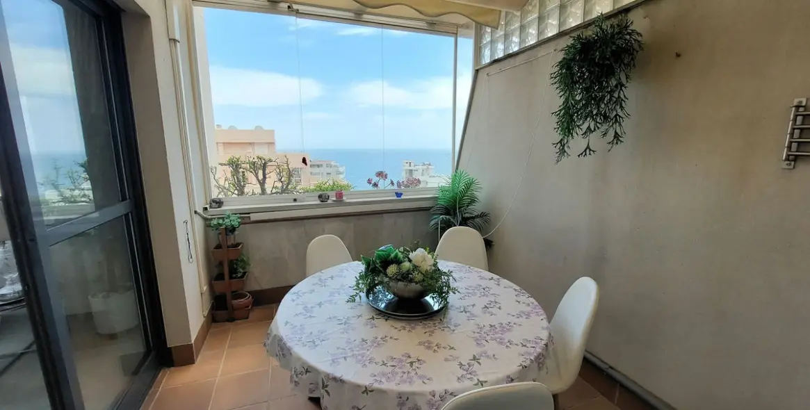 Sale of penthouse in Torreblanca 2