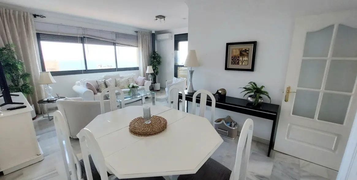 Sale of penthouse in Torreblanca 12