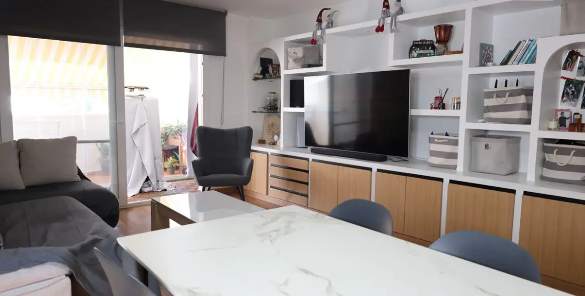 Sale of penthouse in Calahonda 9